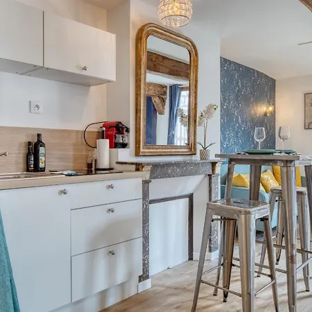 Διαμέρισμα Authentique 3 Nid Urbain Au Charme Envoutant En Plein Coeur De